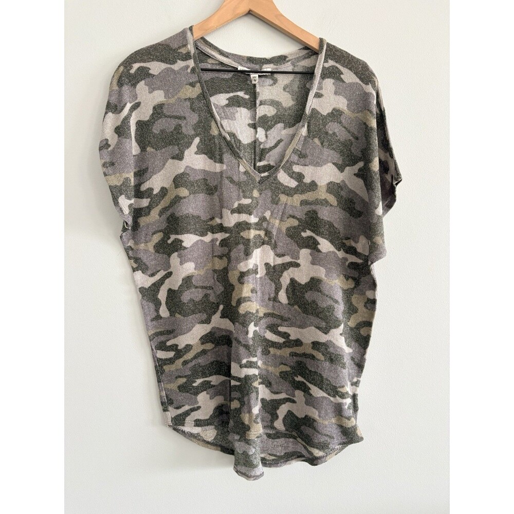 Lot of 2 Express One Eleven Tops Womens Large Green Camo Blue White Striped